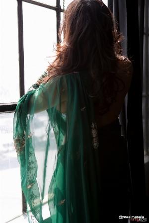 8.jpg Green Saree Indoor Nude Photoshoot