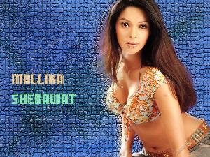 mallika-sherawat-wallpapers-18.jpg Bollywood Actresses